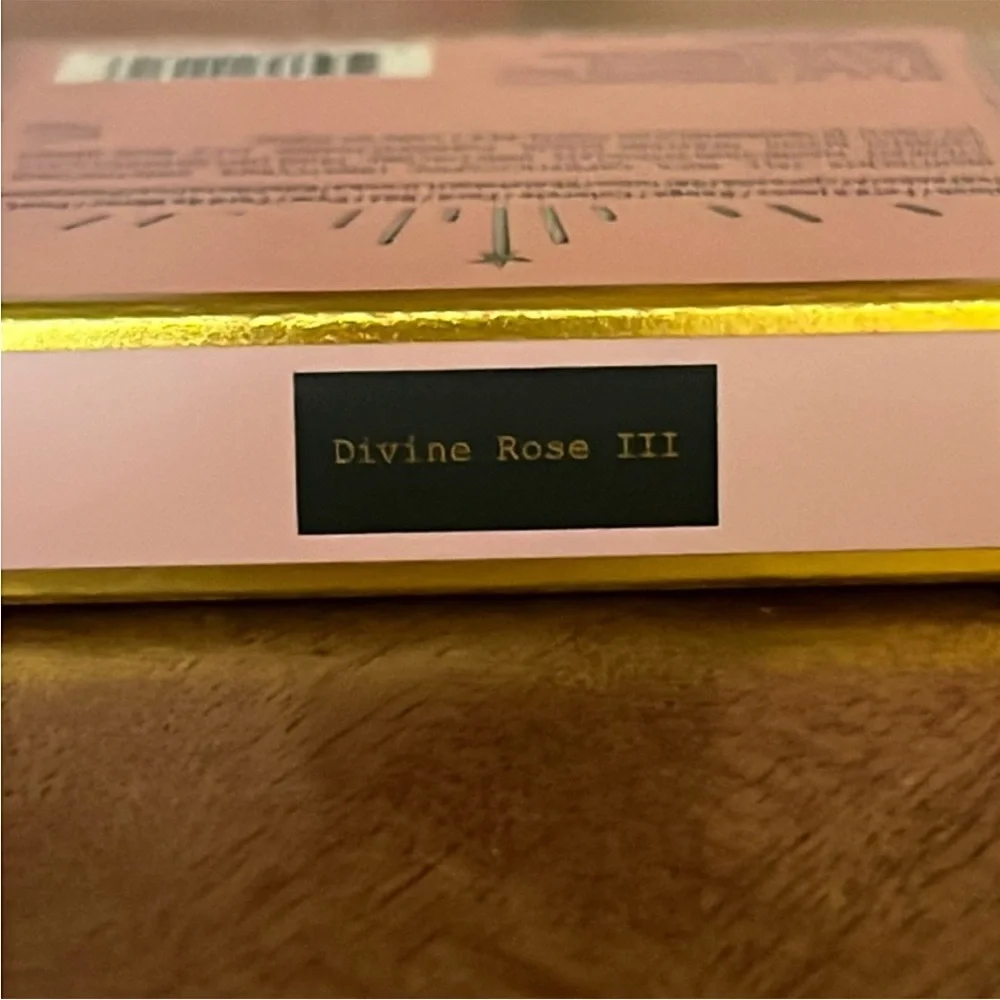 PAT McGRATH LABS Skin Fetish: Divine Blush In Divine Rose III